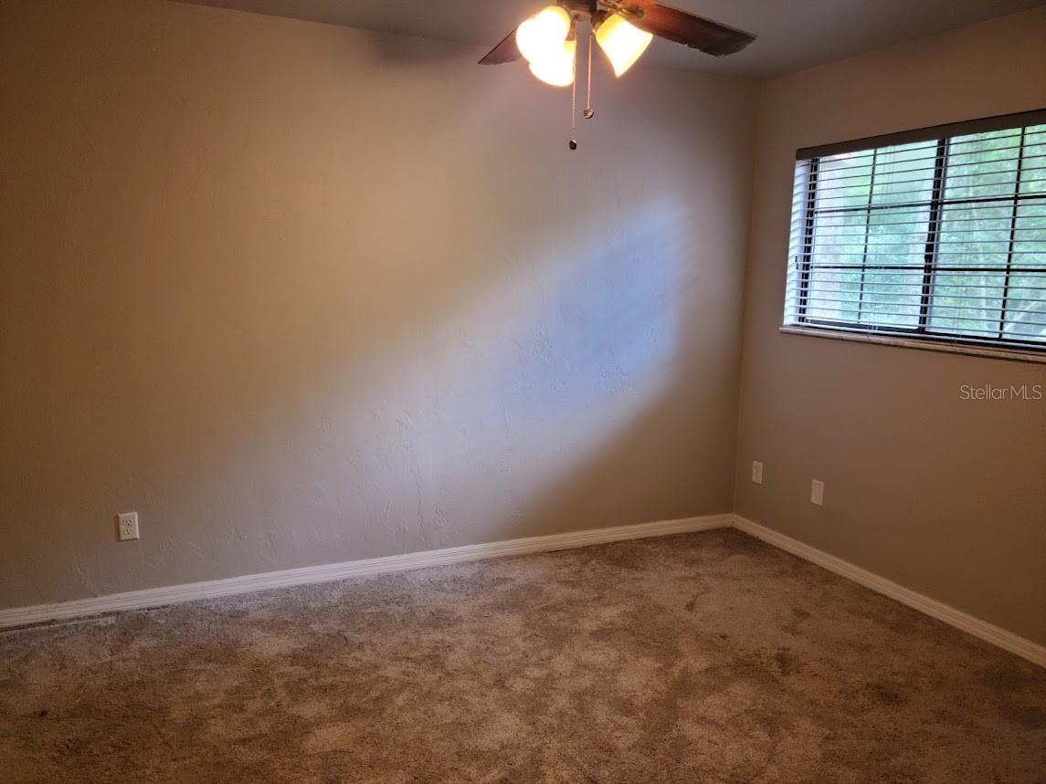 900 Sw 62nd Blvd #b 8 Property Photo 6