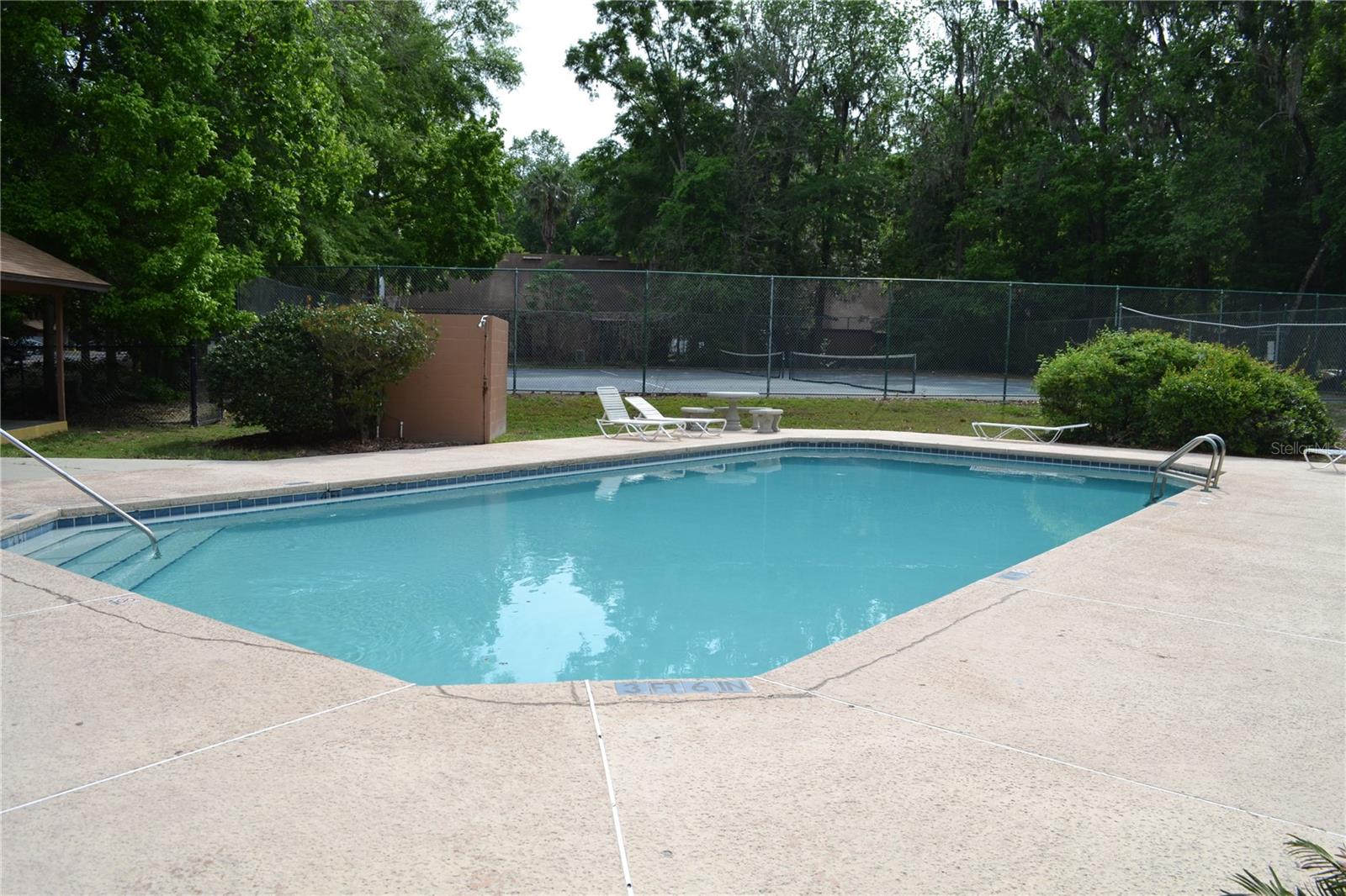 900 Sw 62nd Blvd #b 8 Property Photo 11