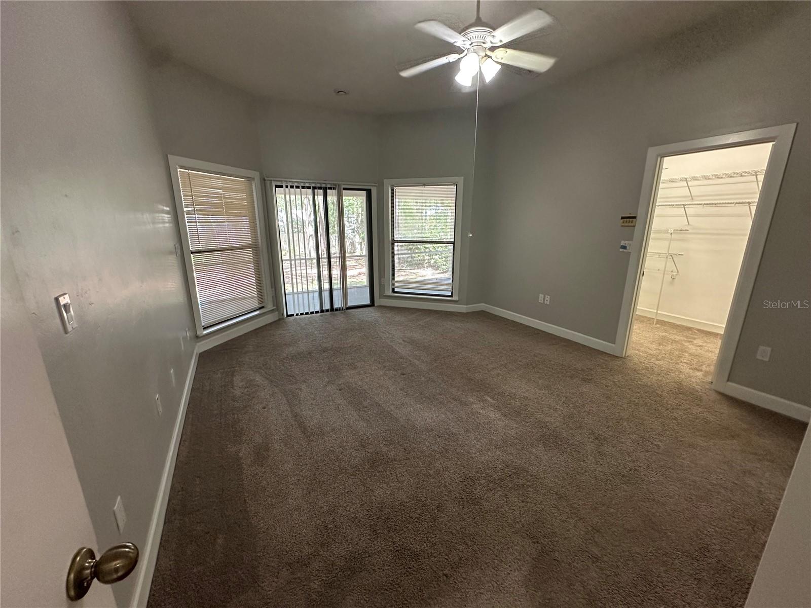4722 Sw 88th Dr Property Photo 13