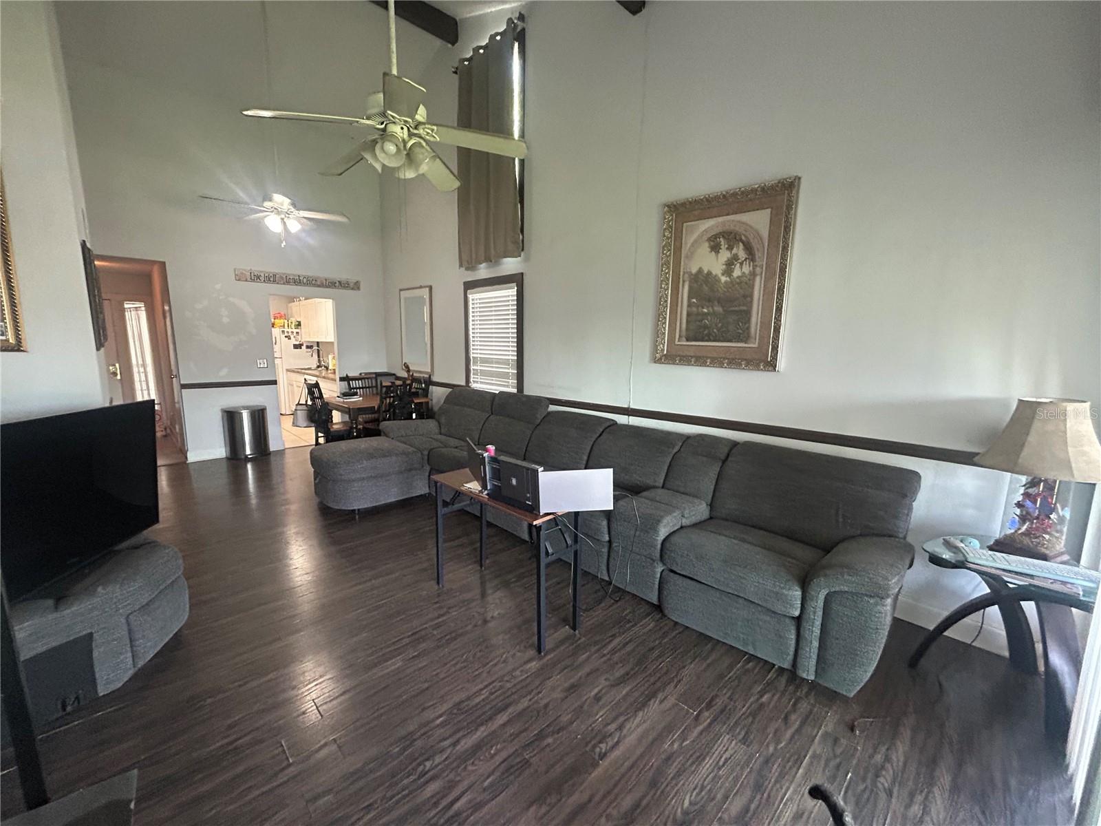 6519 W Newberry Rd #309 Property Photo 2