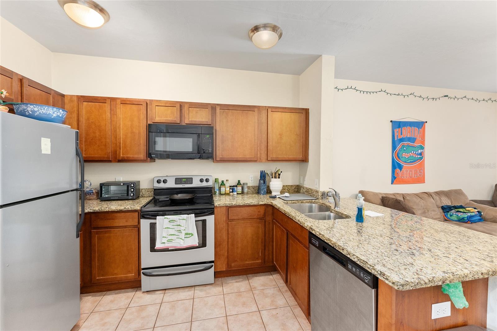 2980 Sw 35th Pl #101 Property Photo 12