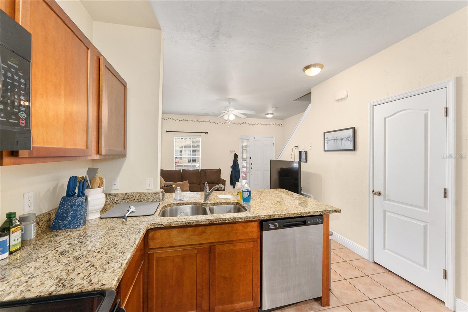 2980 Sw 35th Pl #101 Property Photo 13