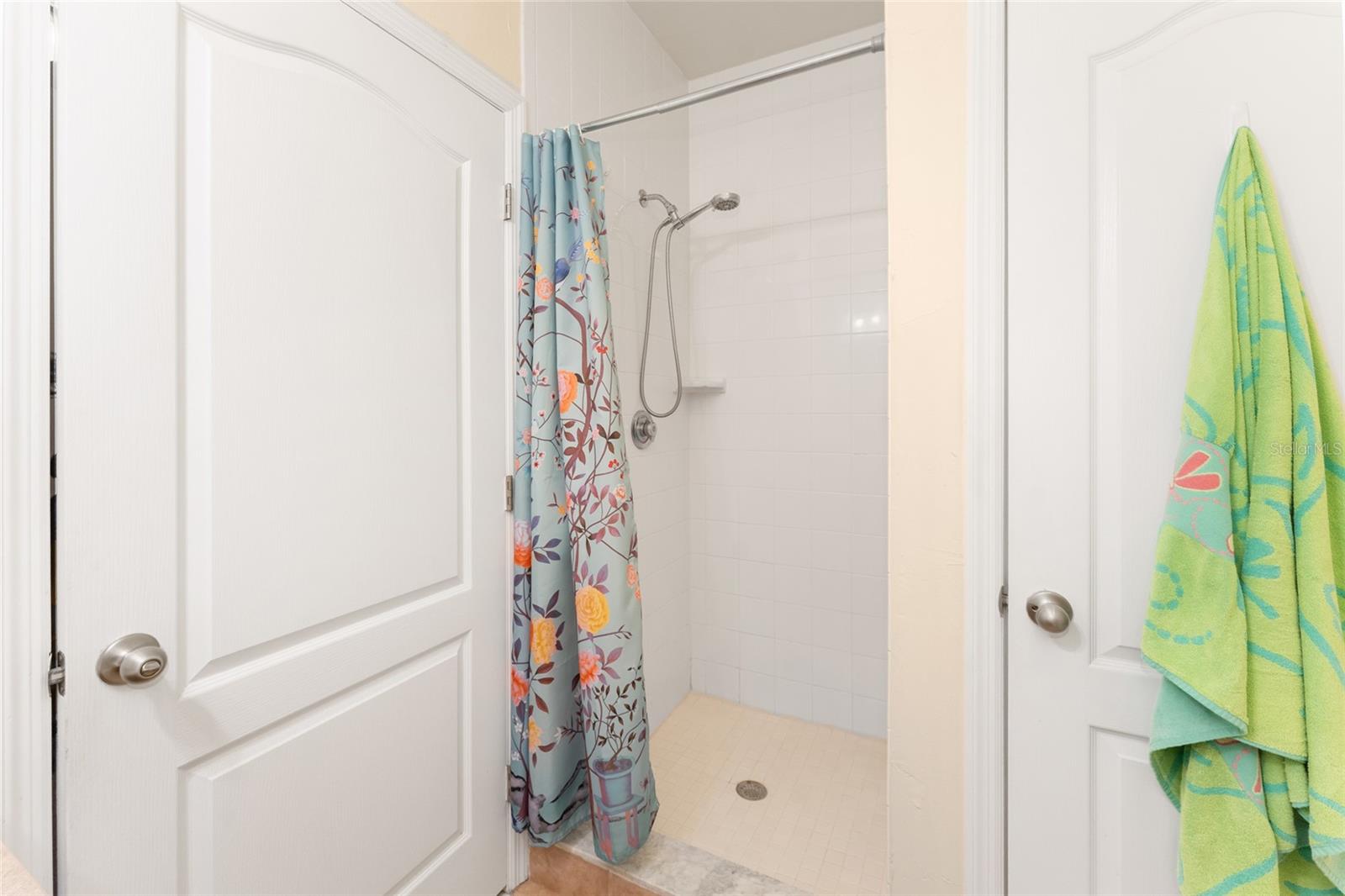 2980 Sw 35th Pl #101 Property Photo 17