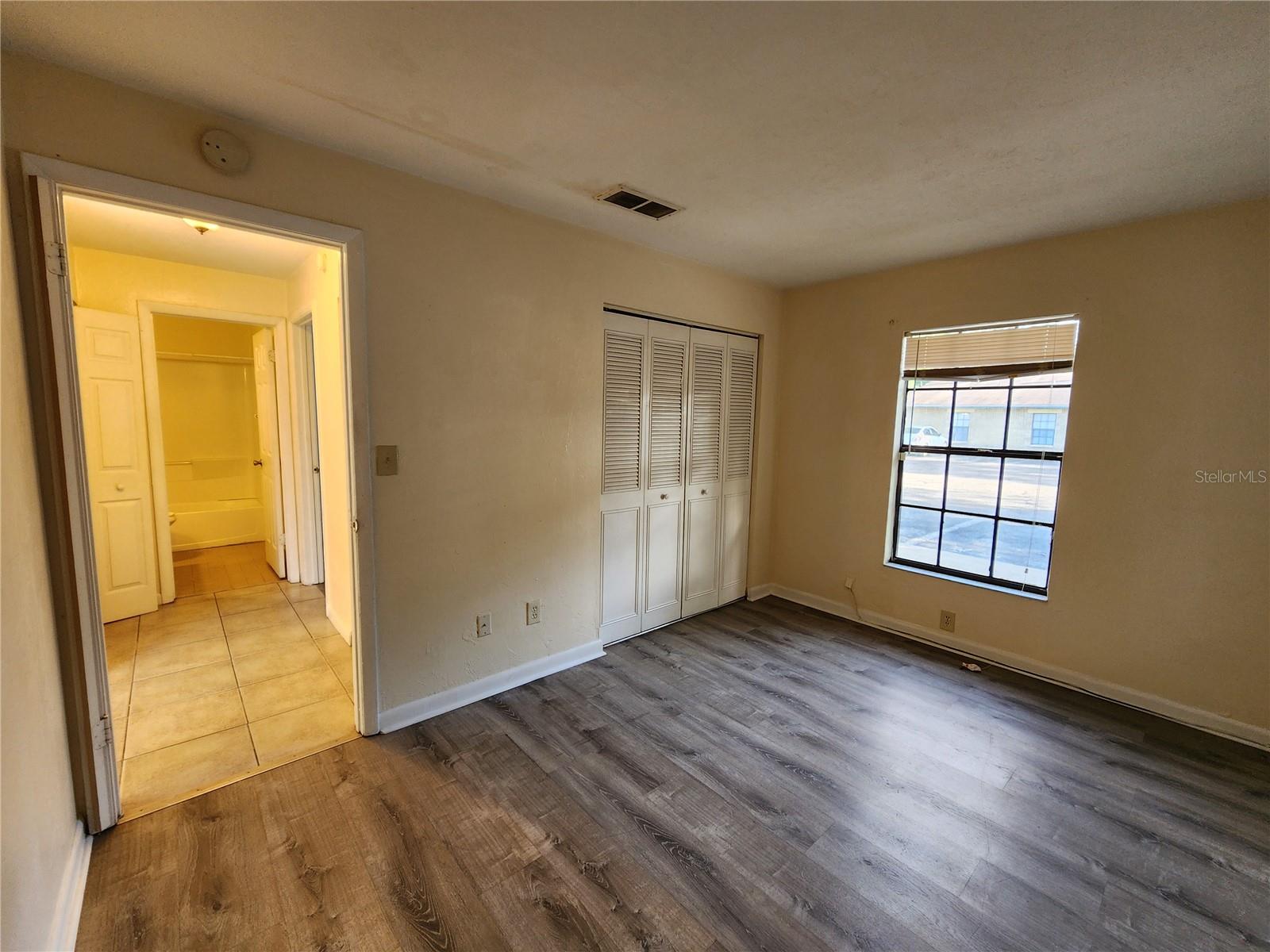 2529 Nw 62 Pl Property Photo 17