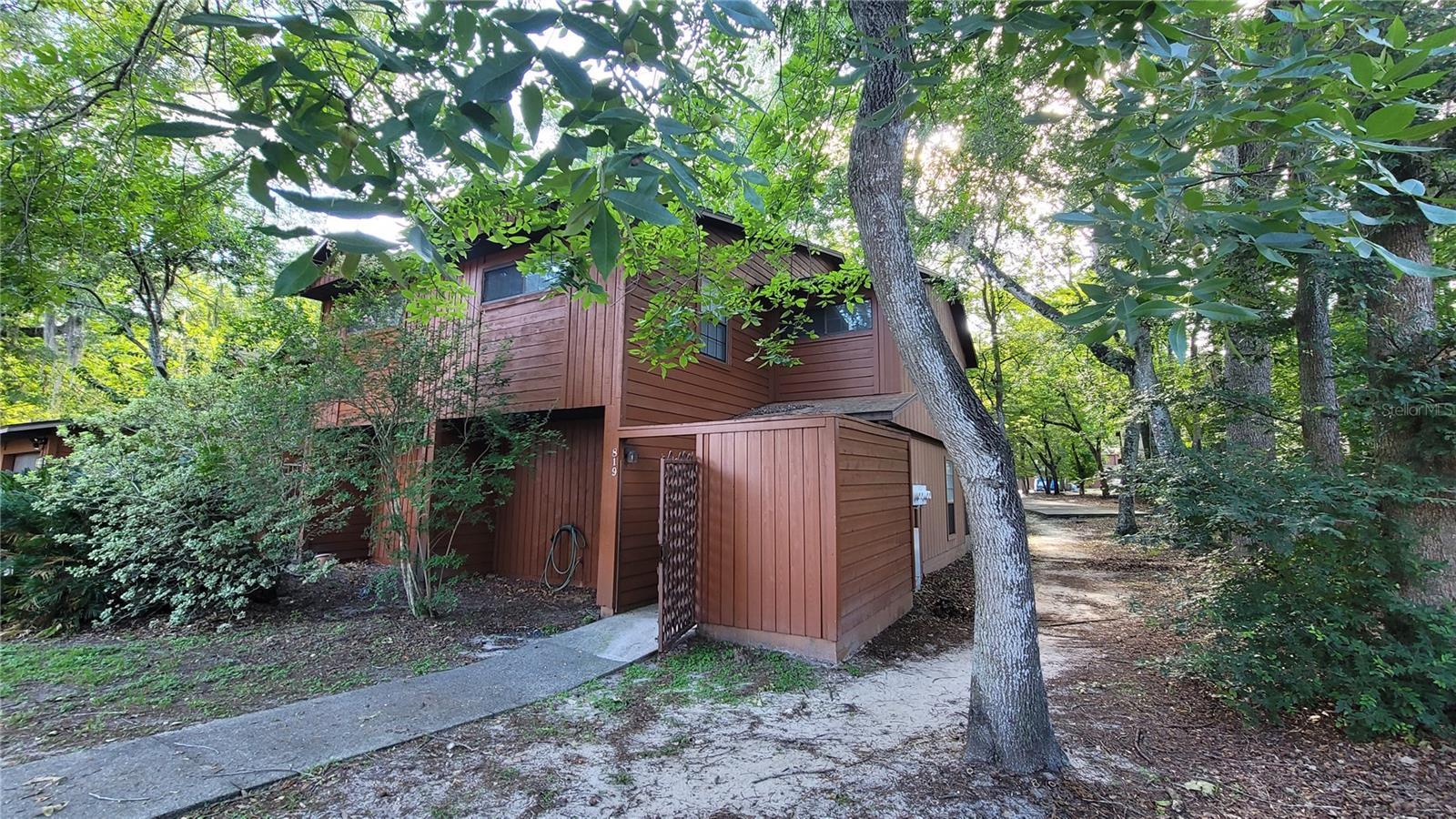 819 Sw 57th Ter Property Photo 1