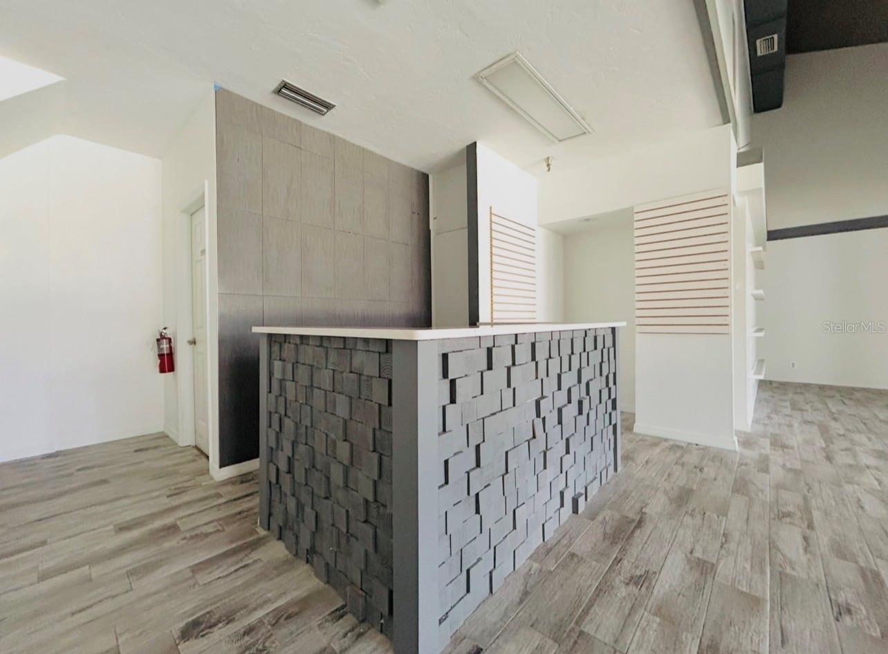 2441 Nw 43rd St #25a Property Photo 3