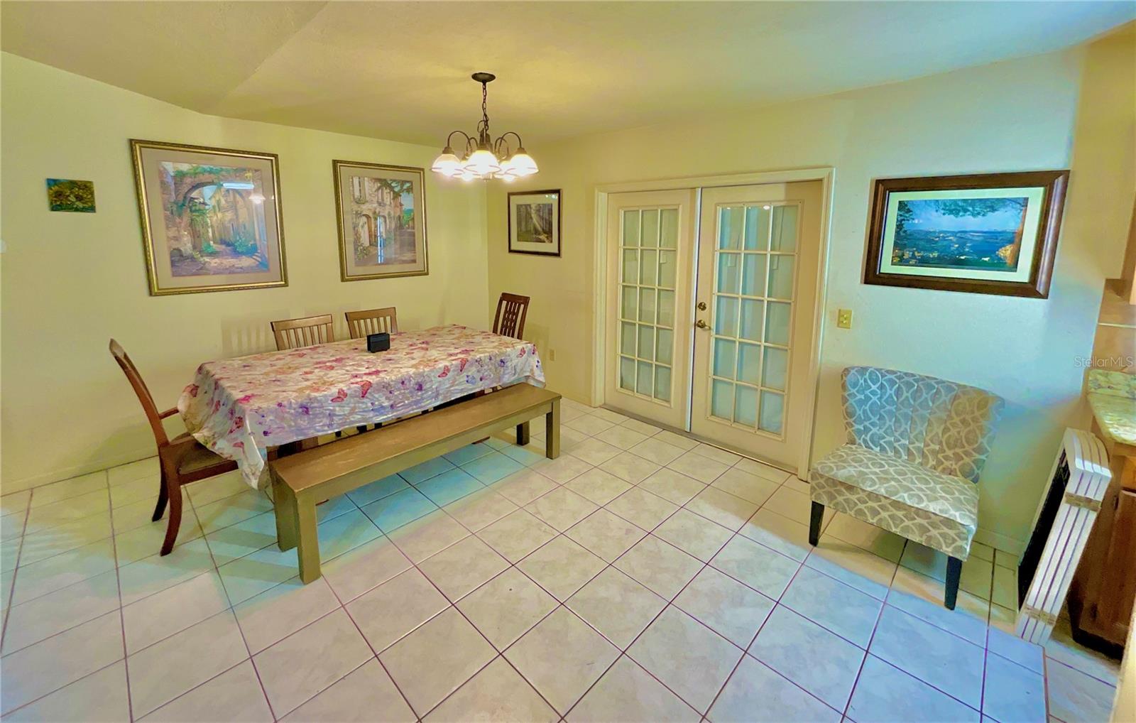 5918 County Road 219 Property Photo 9