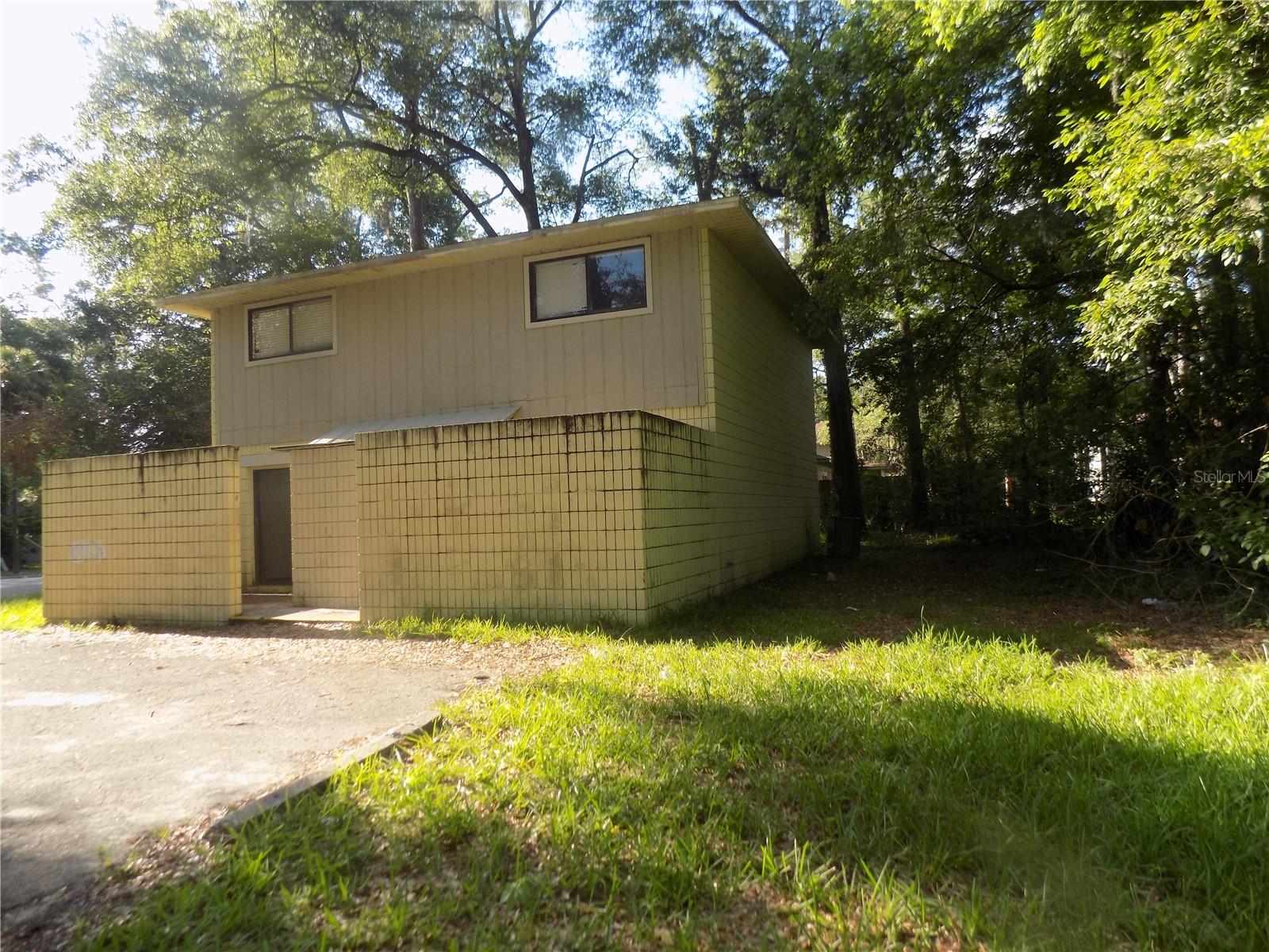 713 Sw 69 St Property Photo 1