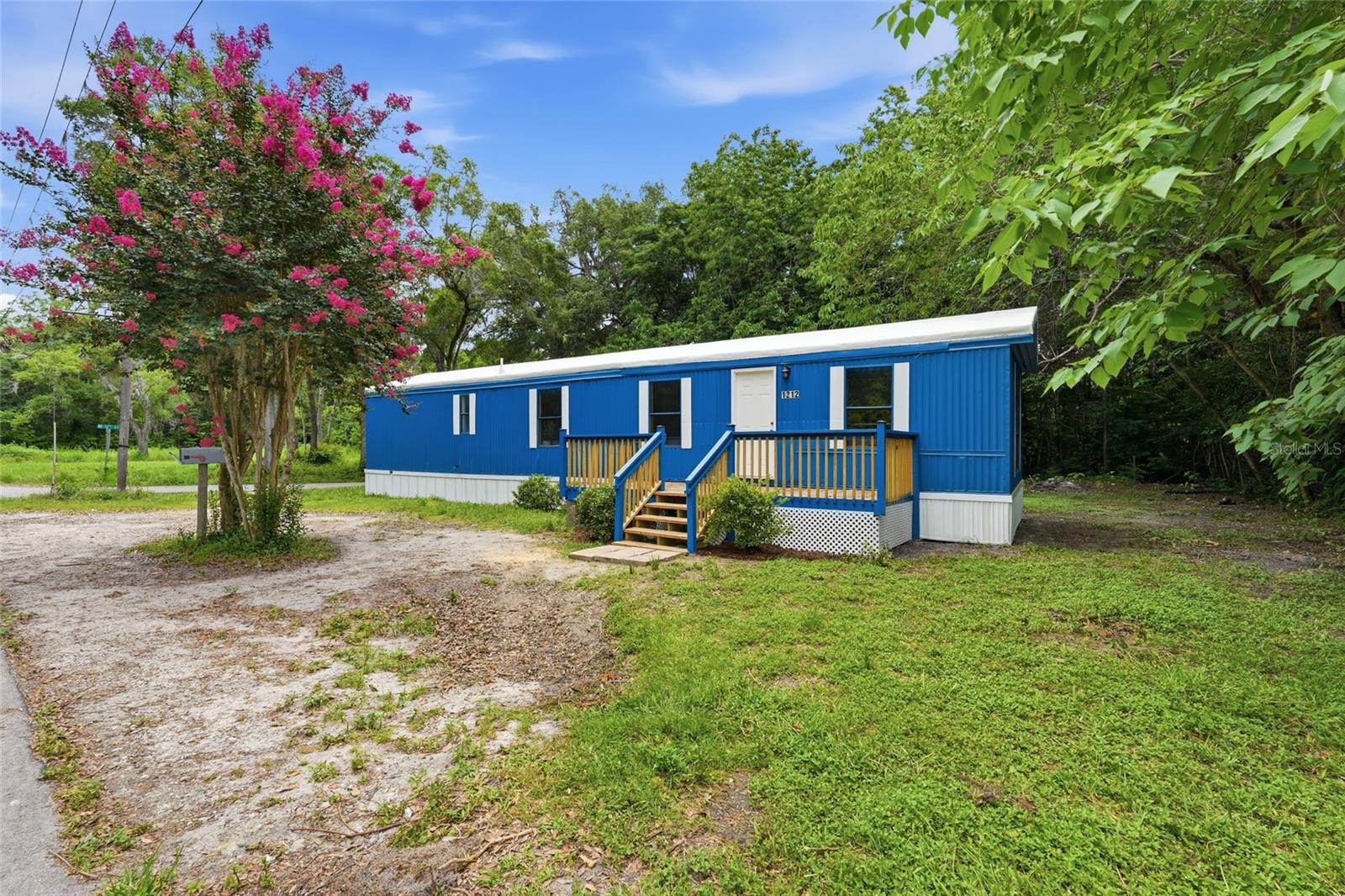 1212 Ne 1st Ave Property Photo 2