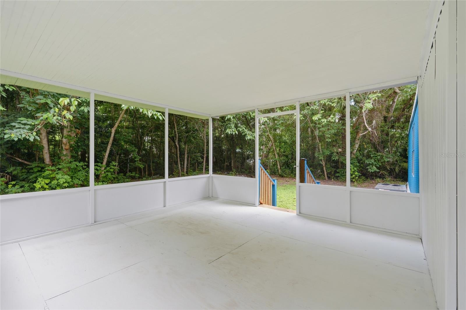1212 Ne 1st Ave Property Photo 23