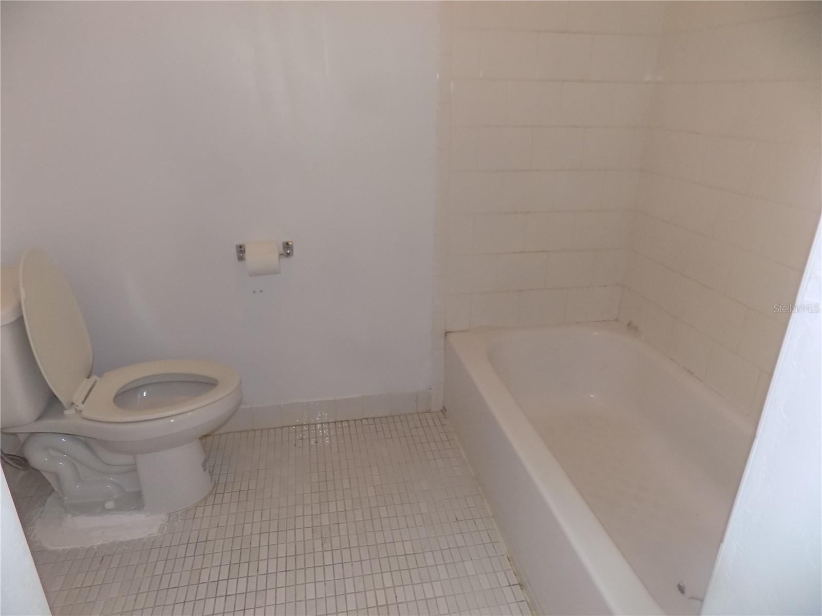 613 Sw 75 St #101 Property Photo 17
