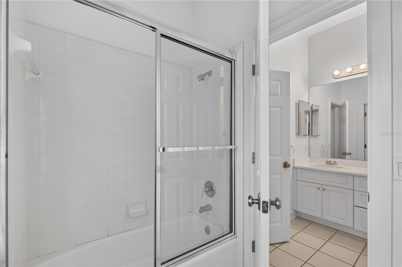 3915 Sw 95th Ter Property Photo 66