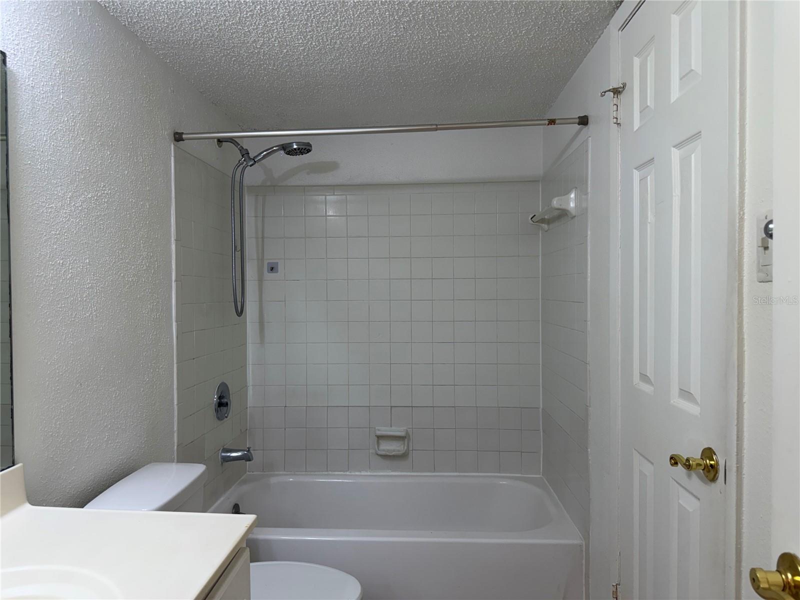 3756 Idlebrook Cir #108 Property Photo 13