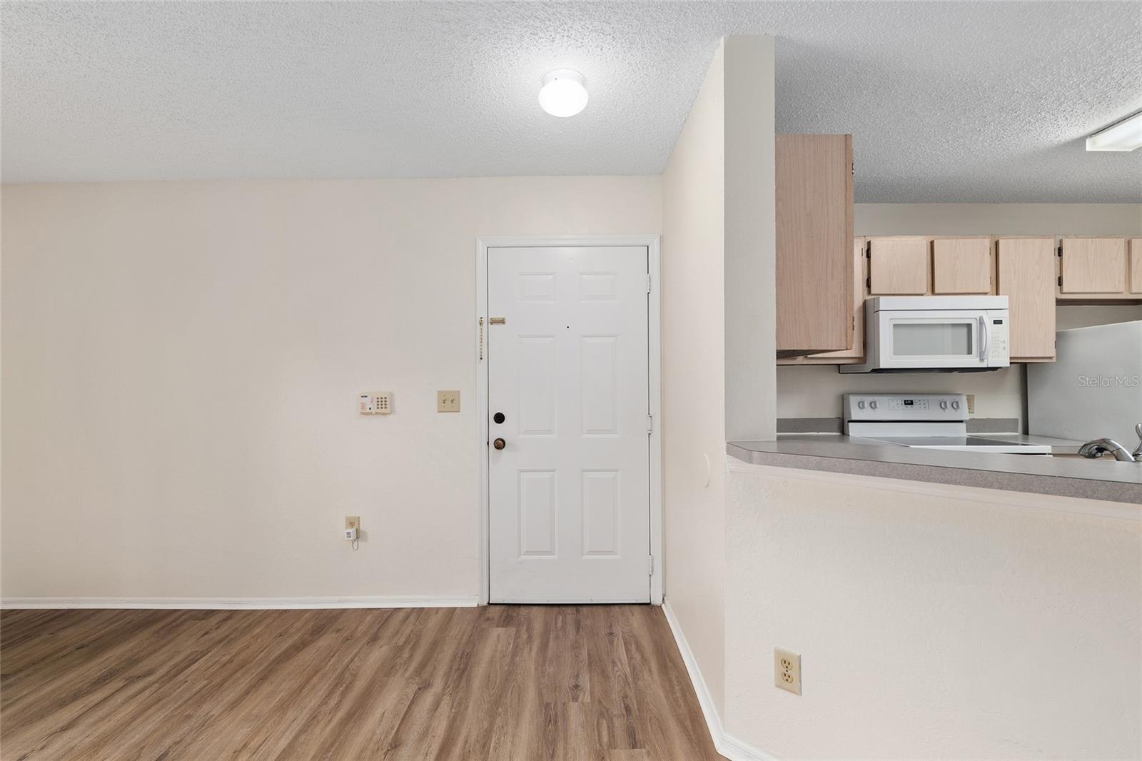 3705 Sw 27th St #412 Property Photo 4
