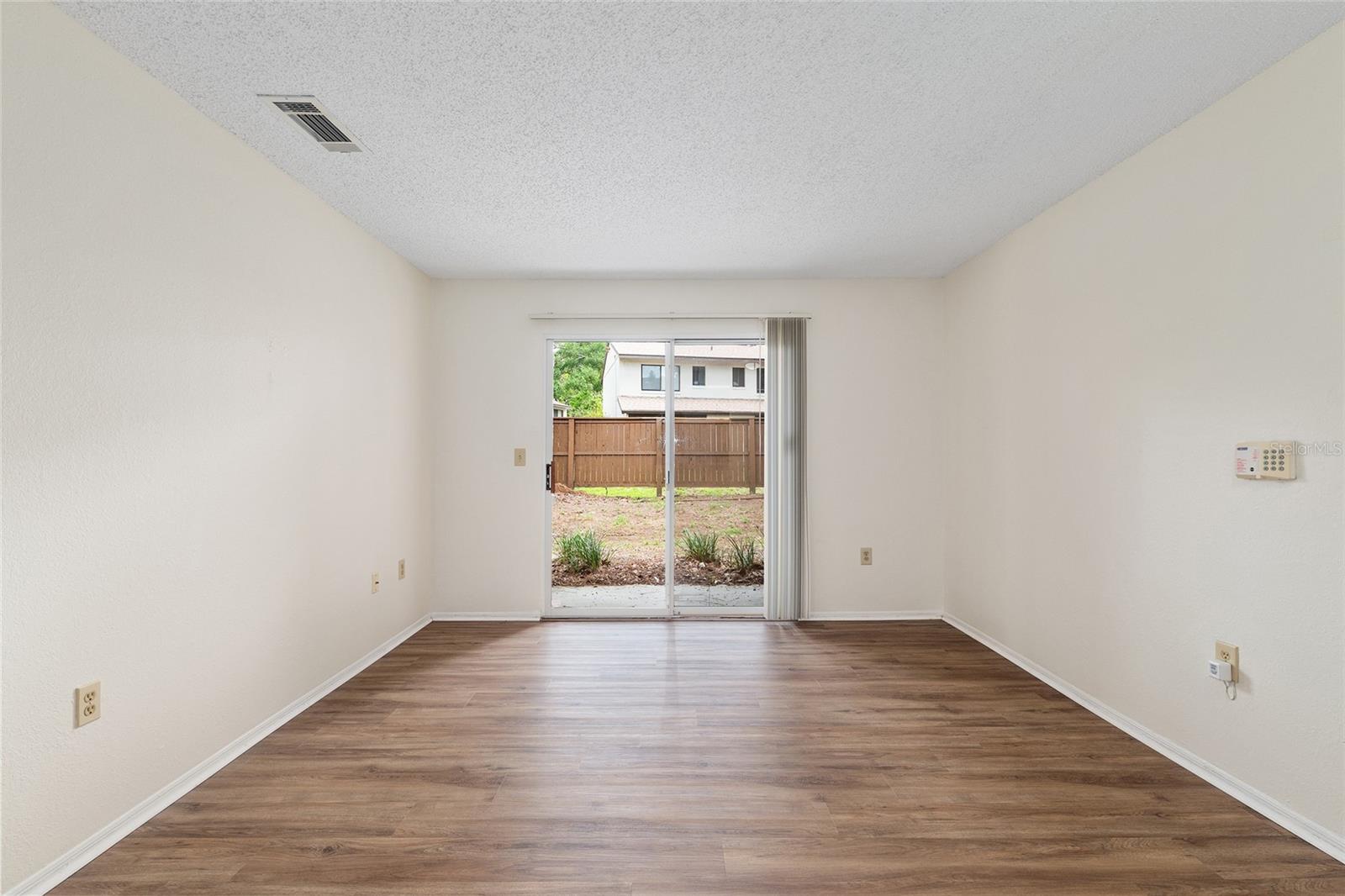 3705 Sw 27th St #412 Property Photo 5