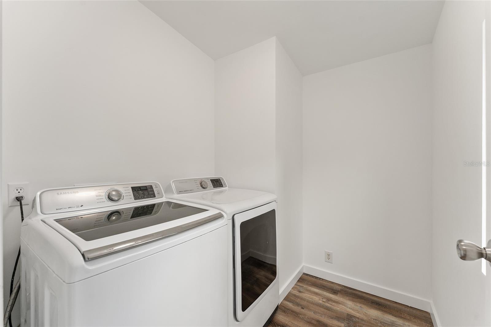 6028 Sw 91st Pl Property Photo 18