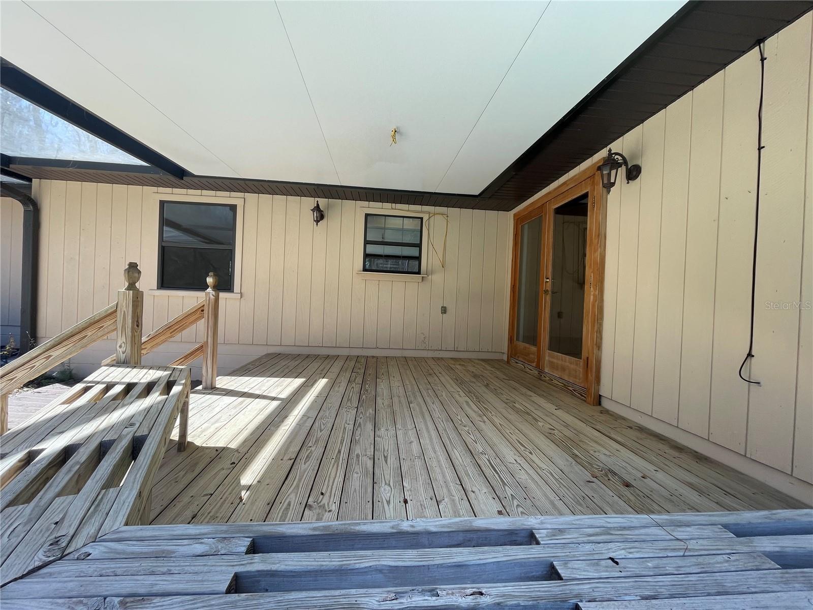 2421 Nw 106th Dr Property Photo 16