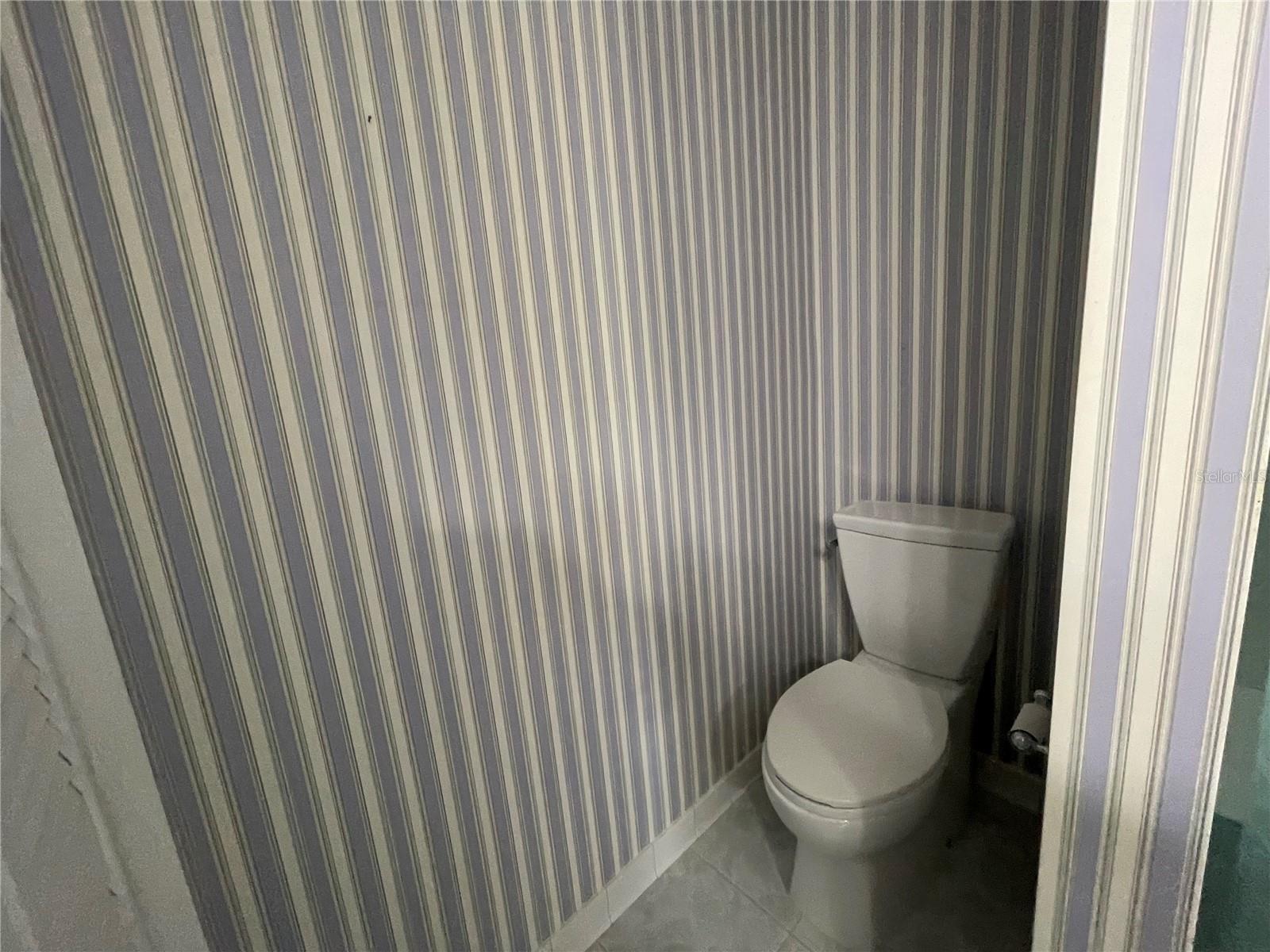 2421 Nw 106th Dr Property Photo 34