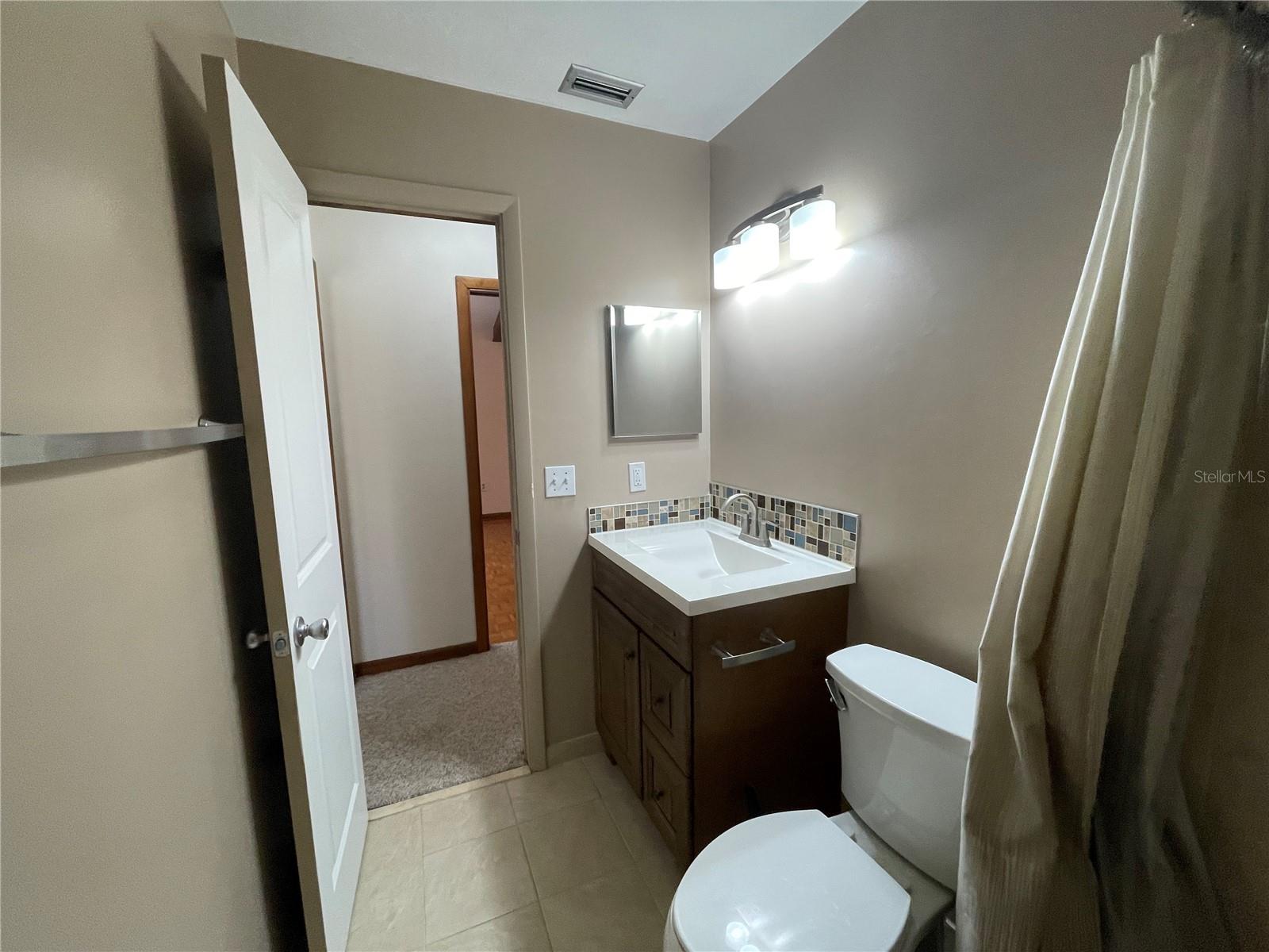 2421 Nw 106th Dr Property Photo 52