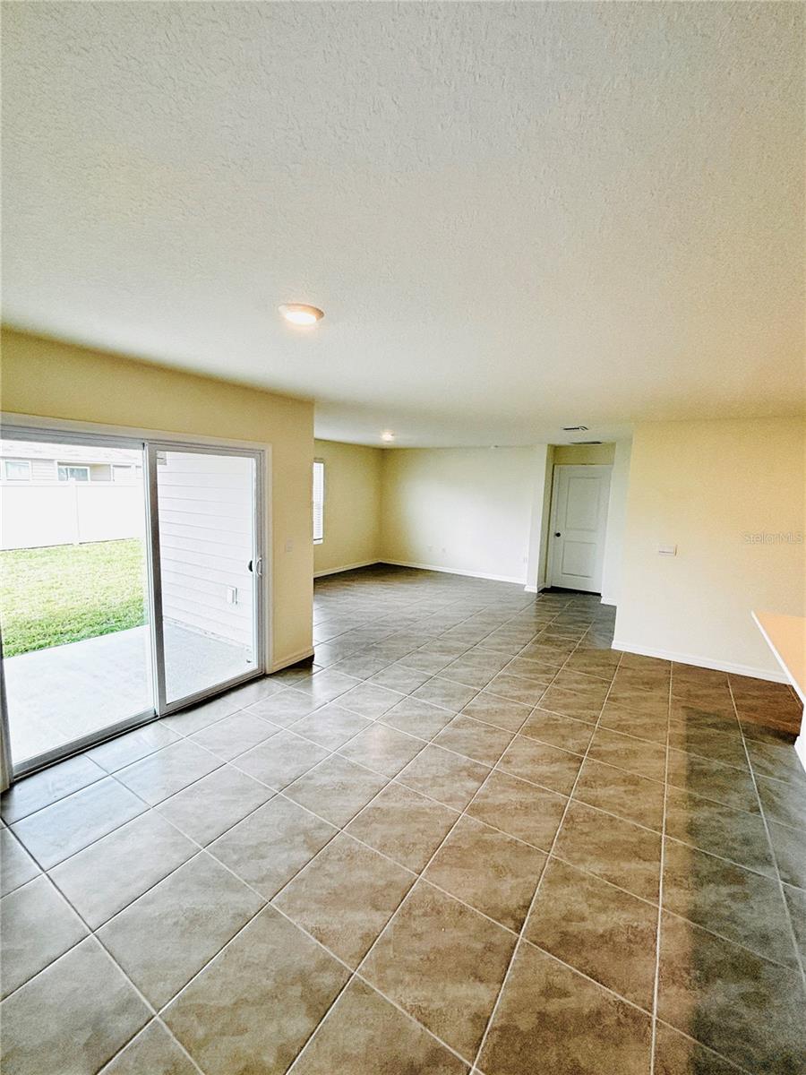 GC541273 Property Photo 5
