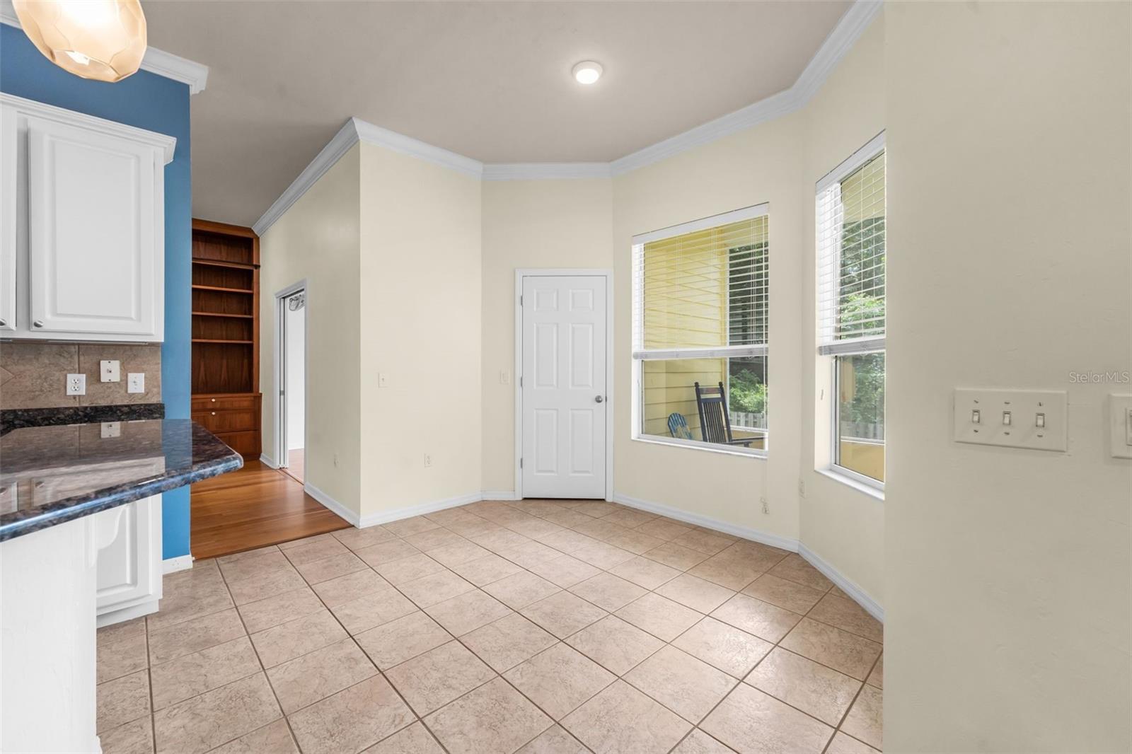 2501 Nw 91st Dr Property Photo 13