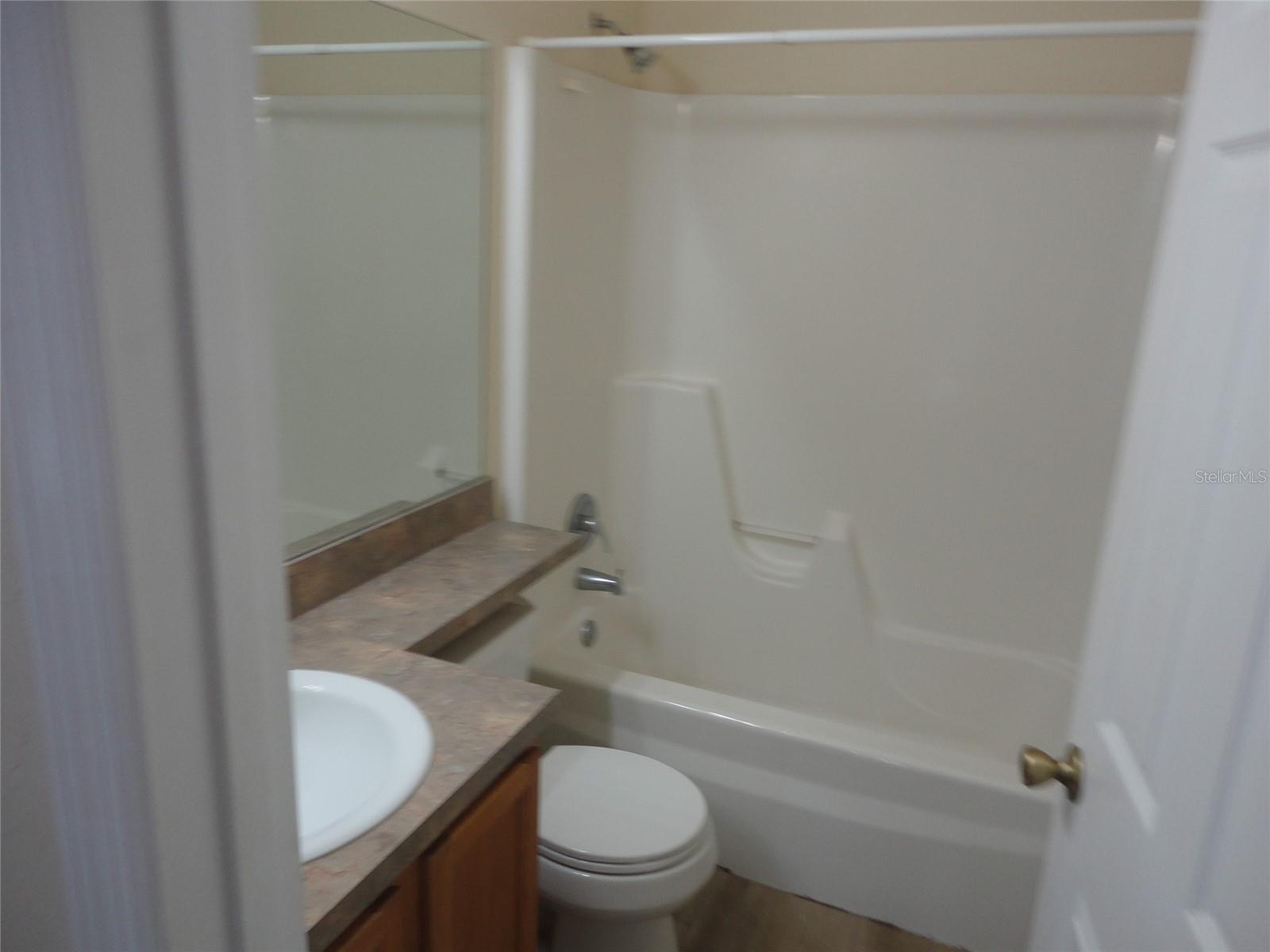 3584 Sw 30th Way #129 Property Photo 12