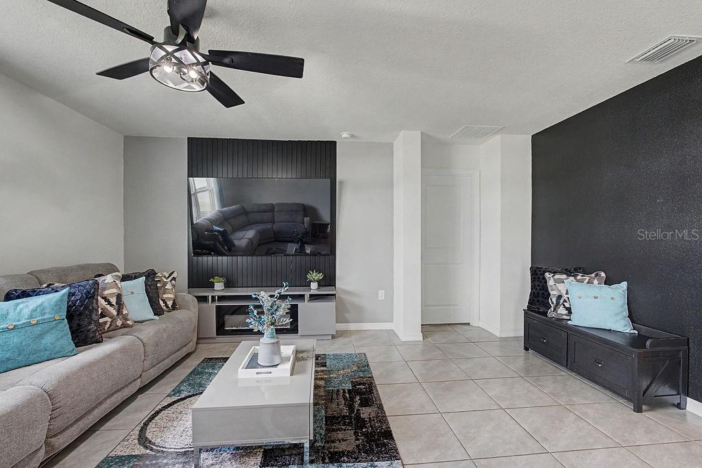 17070 Nw 176th Way Property Photo 17