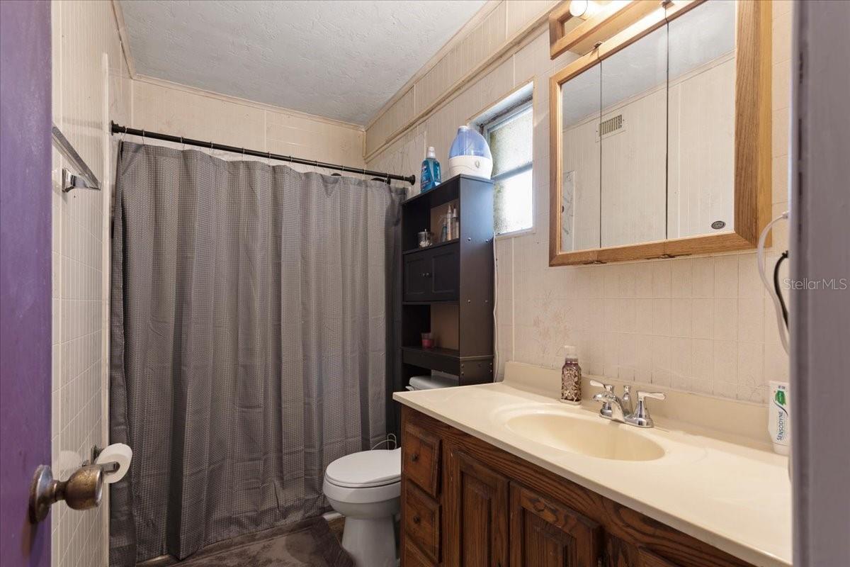 1636 Nw 34th Pl Property Photo 16