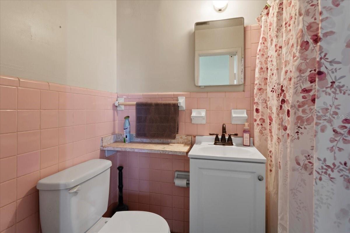 1636 Nw 34th Pl Property Photo 19