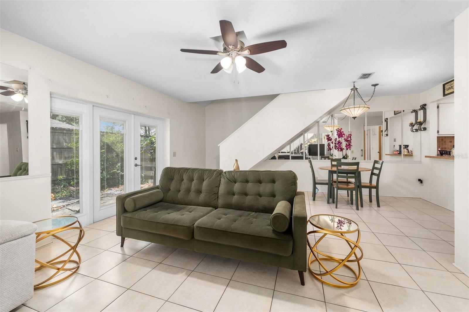 3312 Nw 52nd Ter Property Photo 5