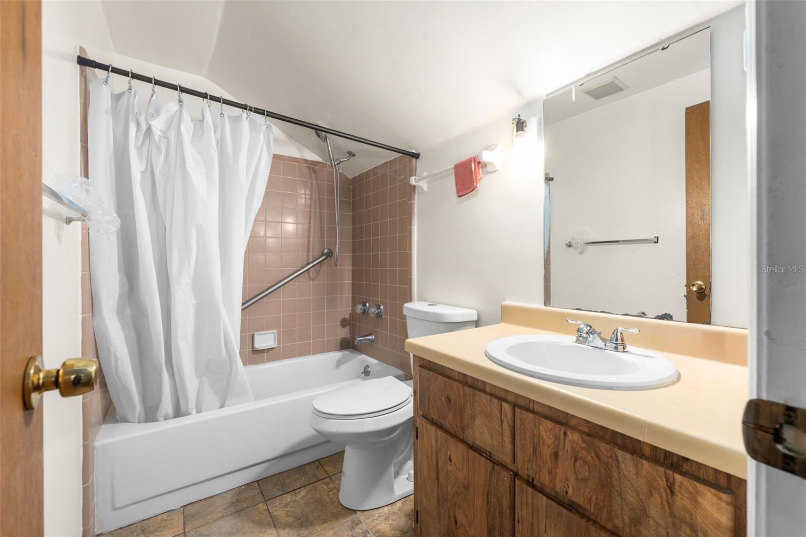 3312 Nw 52nd Ter Property Photo 14