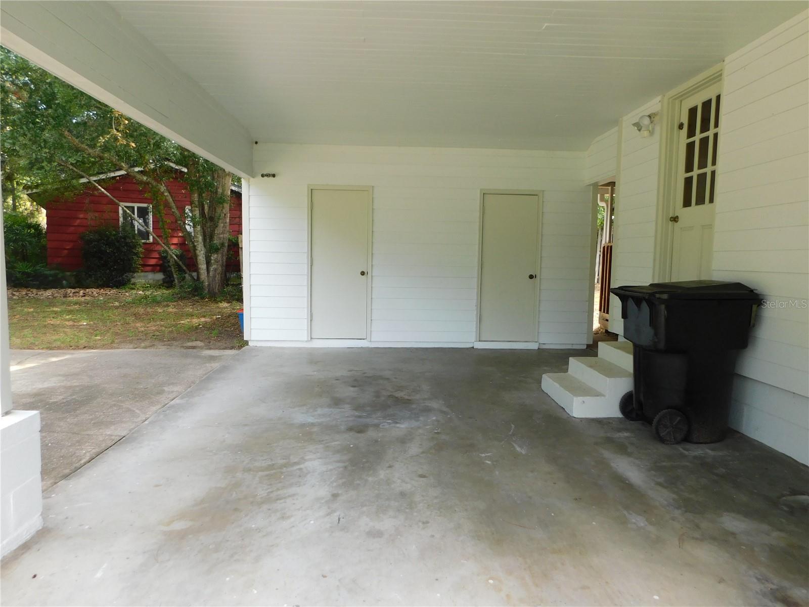 507 Nw 34th Ter Property Photo 17
