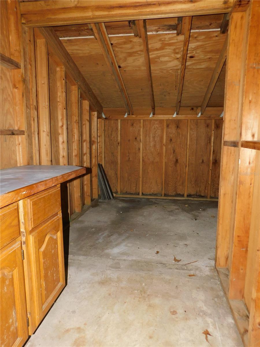 507 Nw 34th Ter Property Photo 23