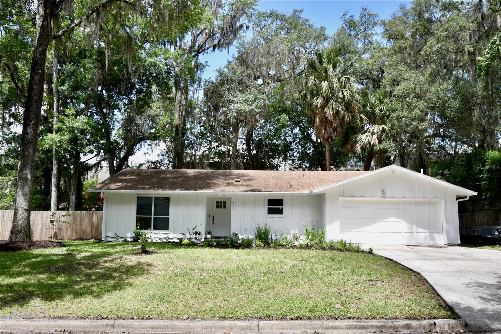 2000 SW 11TH TER