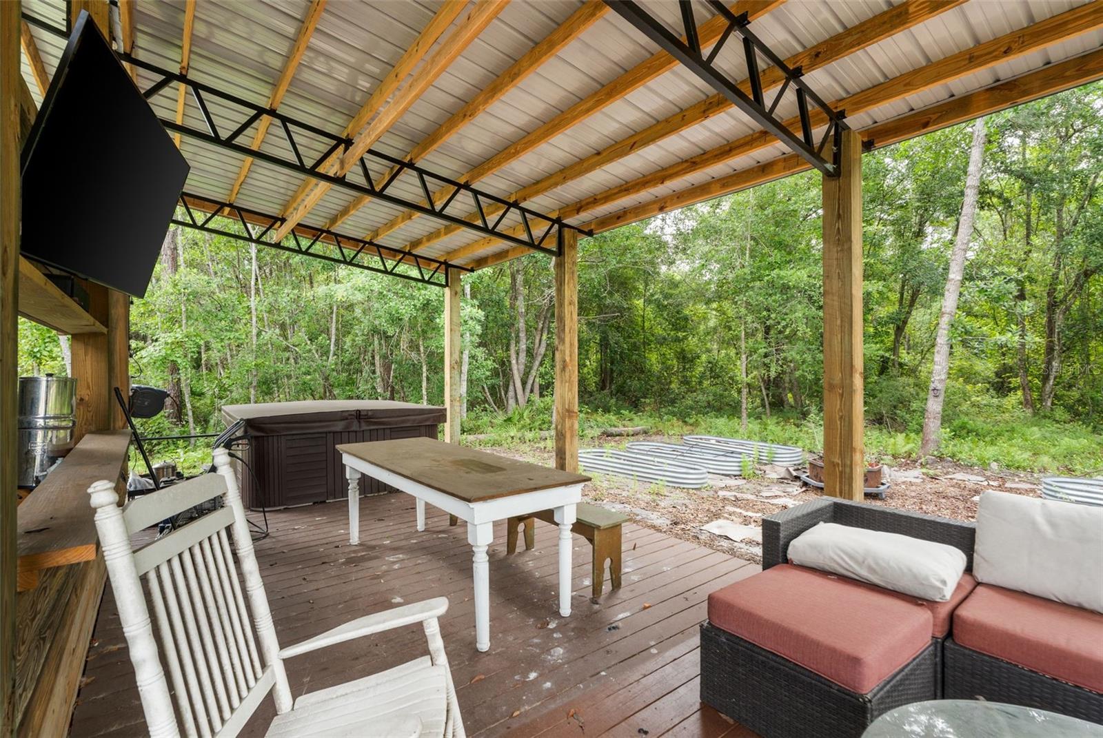 5747 Retreat Rd Property Photo 9
