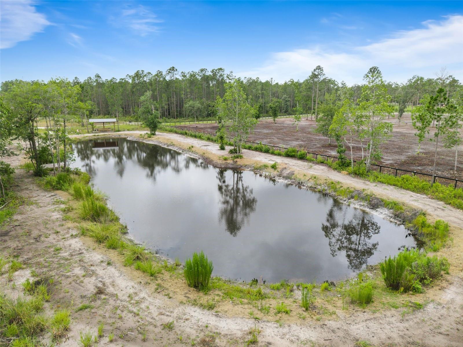 5753 Retreat Rd Property Photo 2