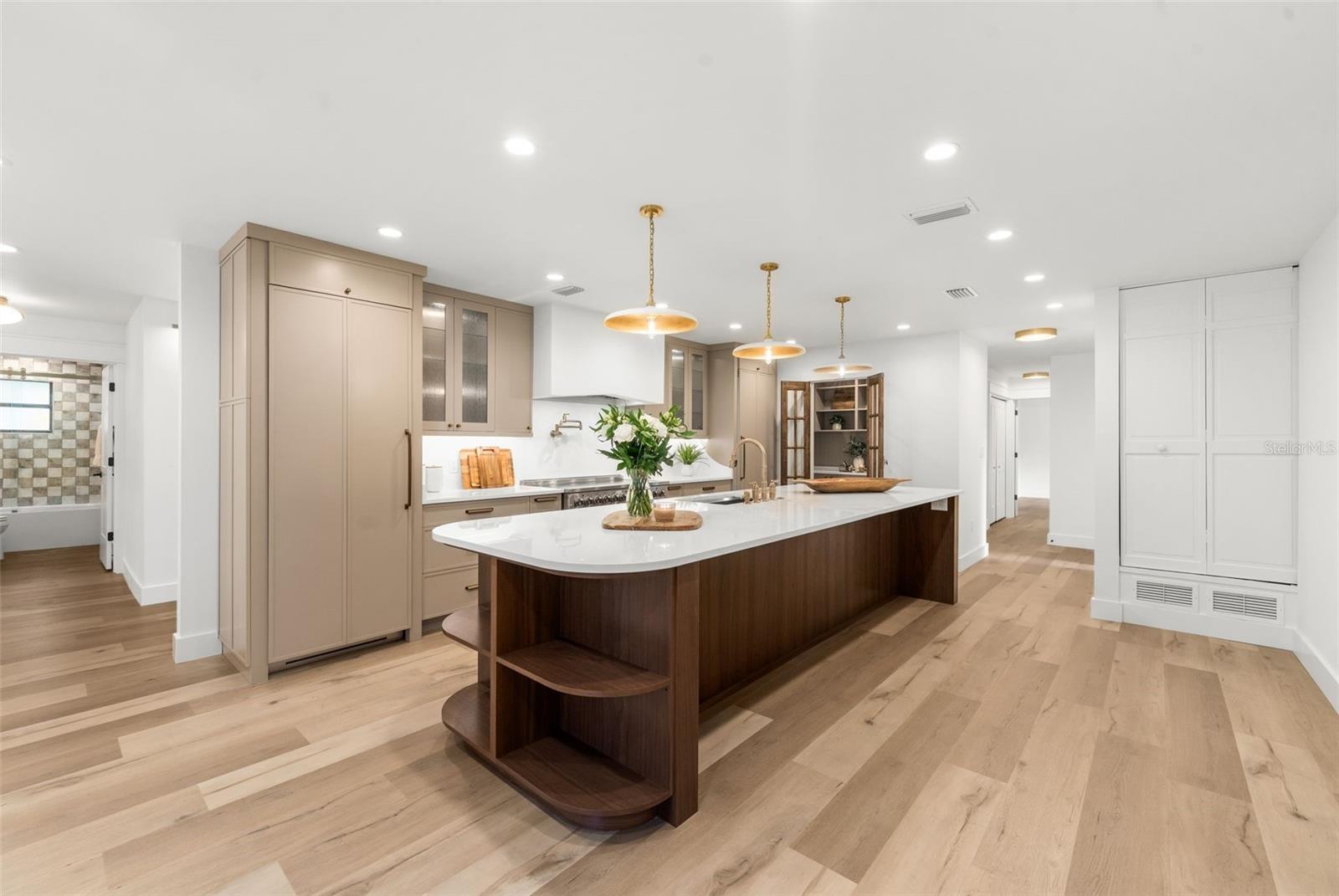 11715 Nw 122nd Ter Property Photo 7