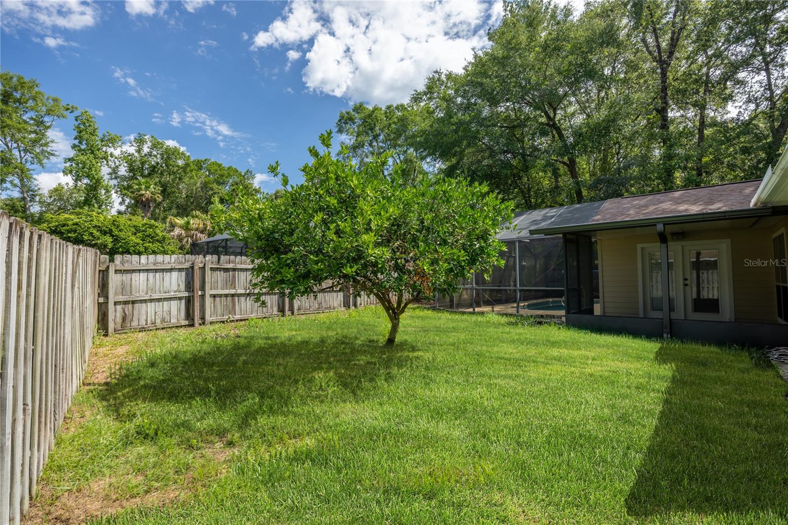 11624 Nw 13th Ln Property Photo 5