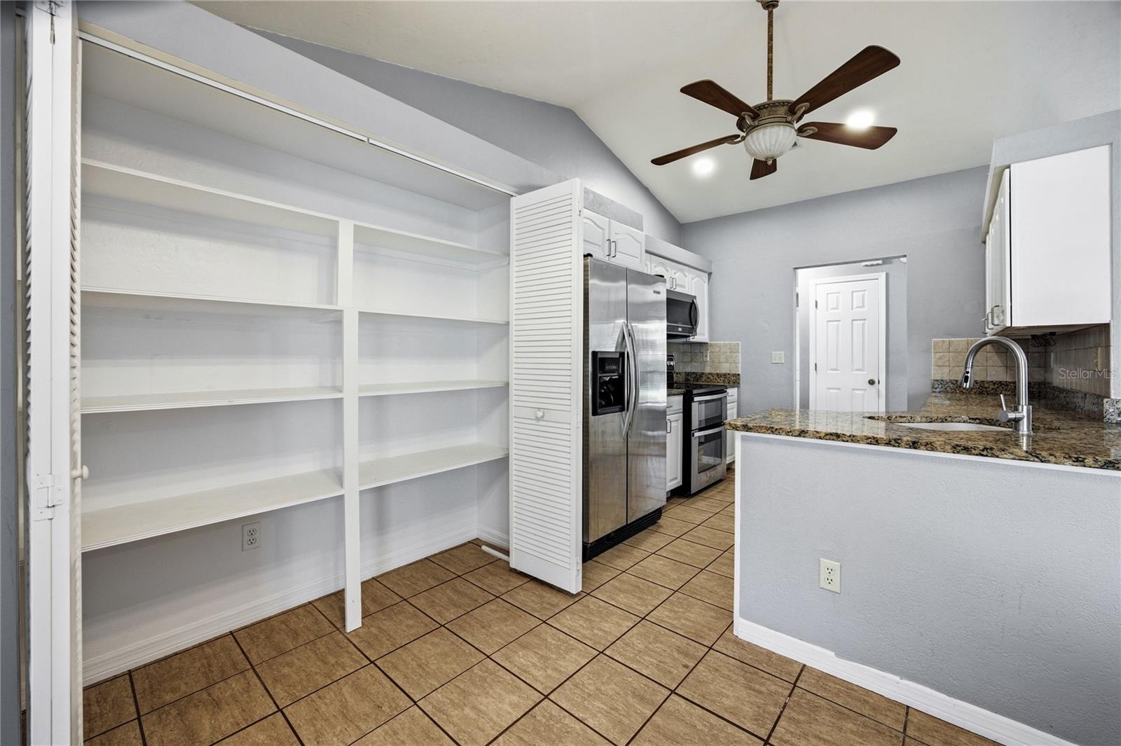 11624 Nw 13th Ln Property Photo 17