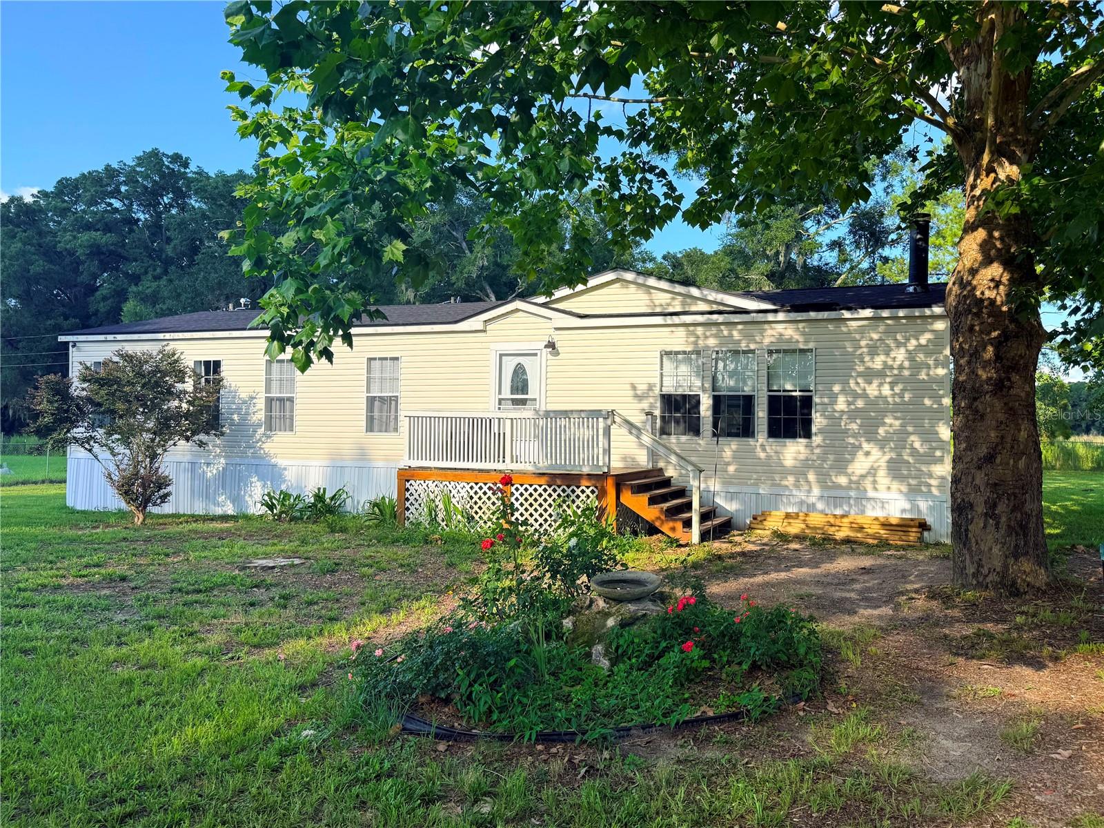 259 Se Rattler Ct Property Photo 1