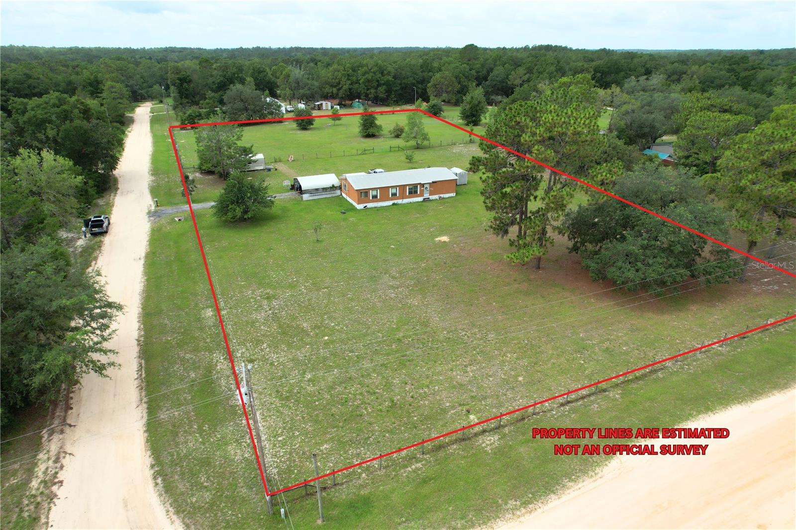 107 Green Oak Dr Property Photo 2