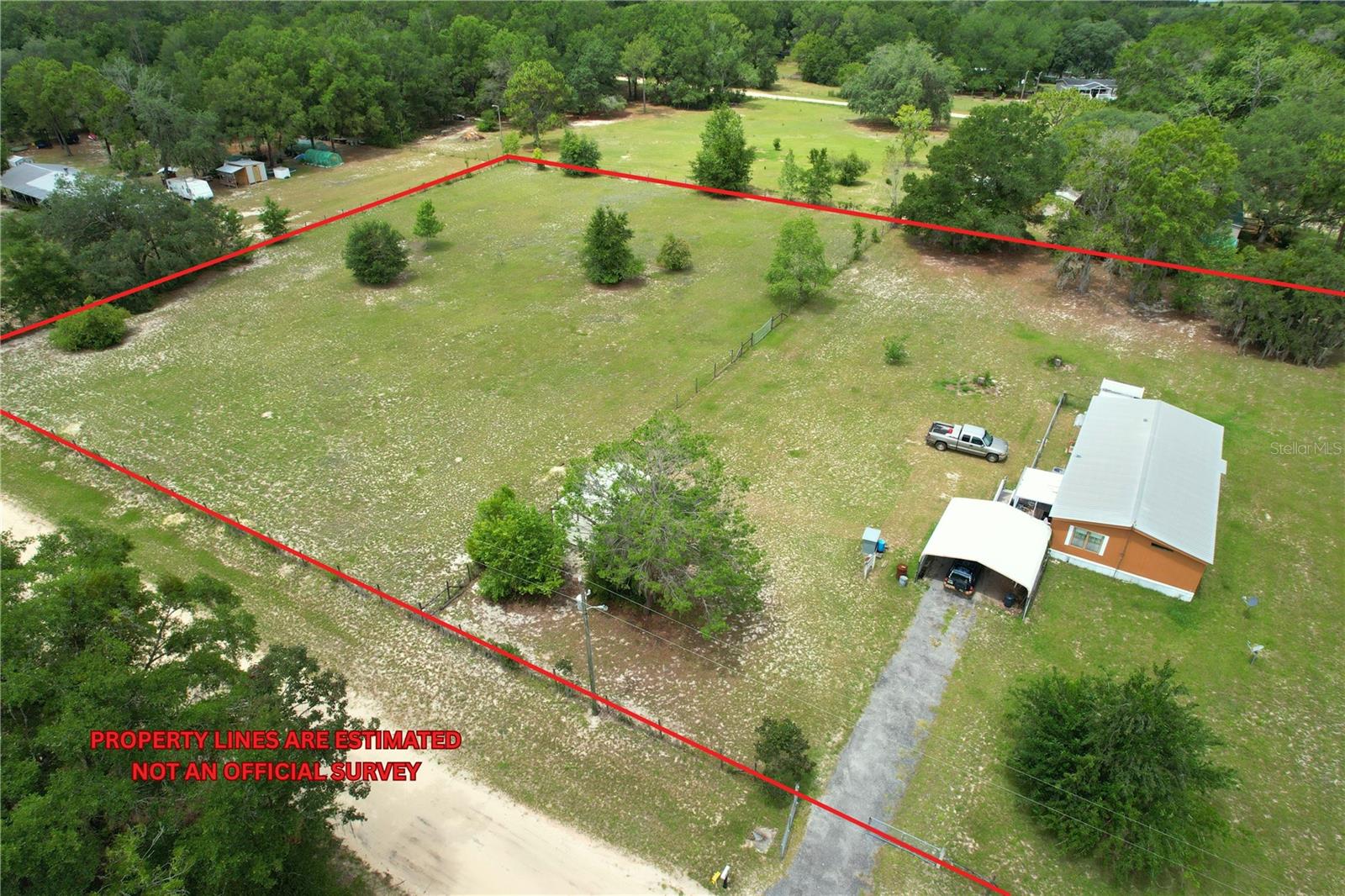 107 Green Oak Dr Property Photo 4