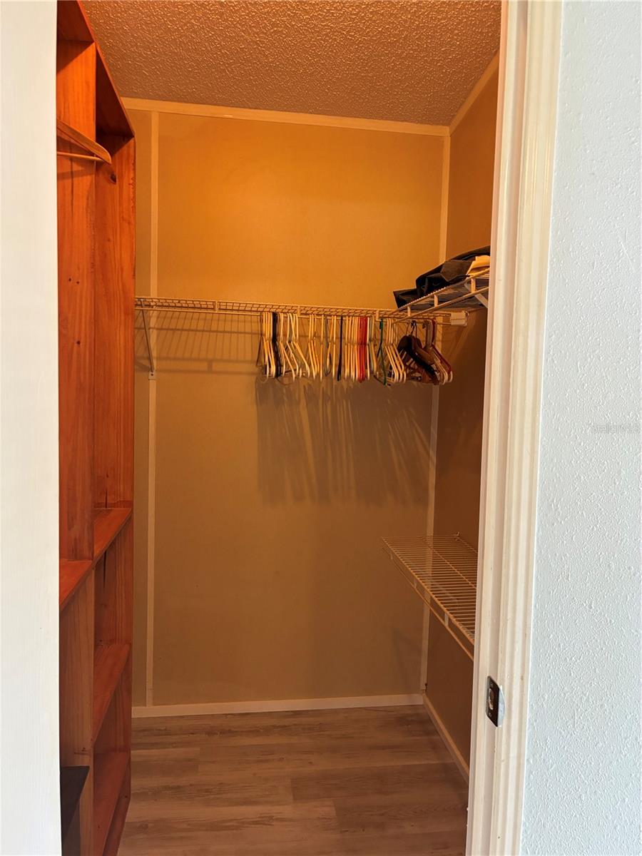 21919 Ne 69th Pl Property Photo 20