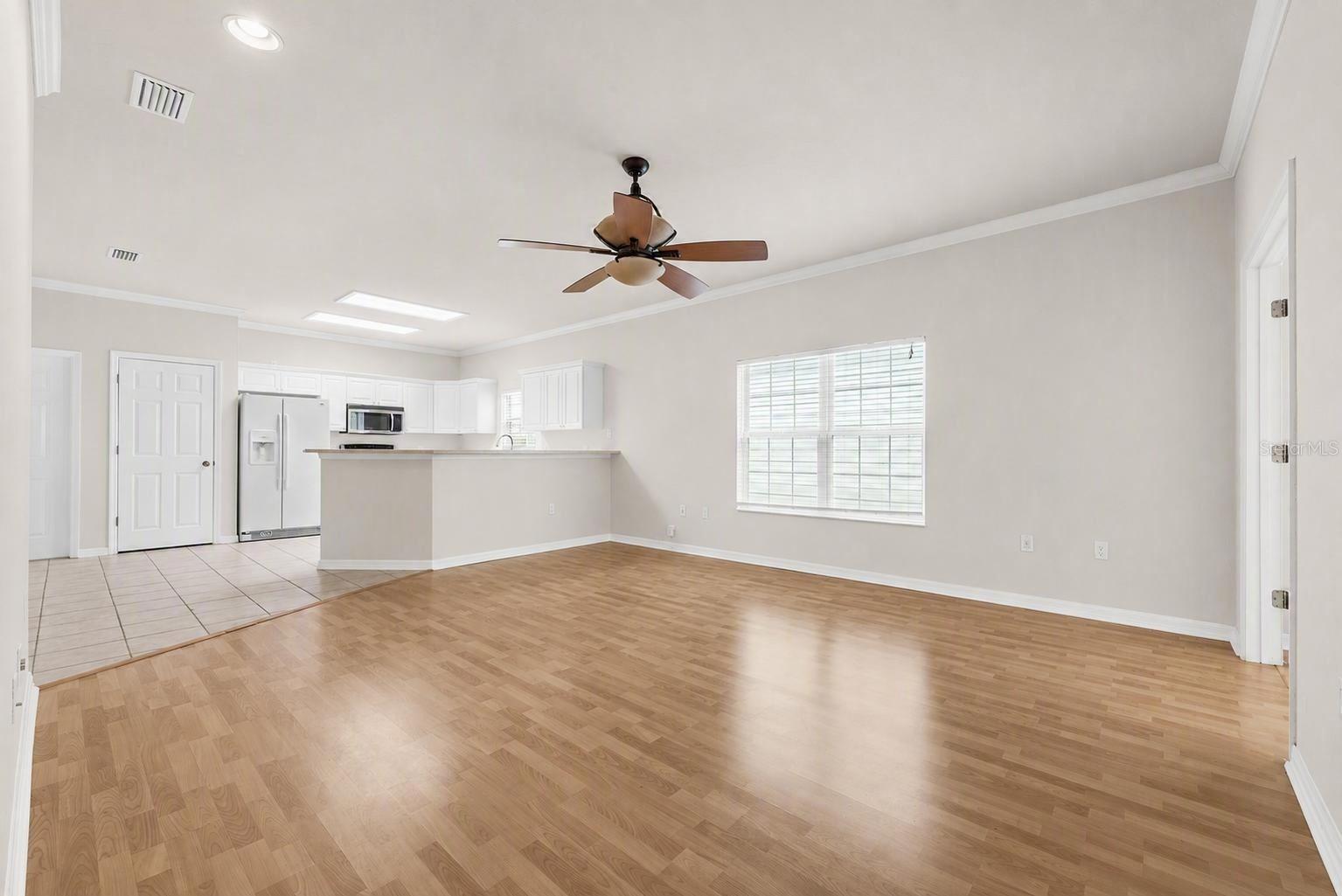 1125 Nw 120th Way Property Photo 5