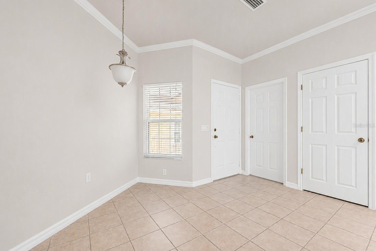 1125 Nw 120th Way Property Photo 7
