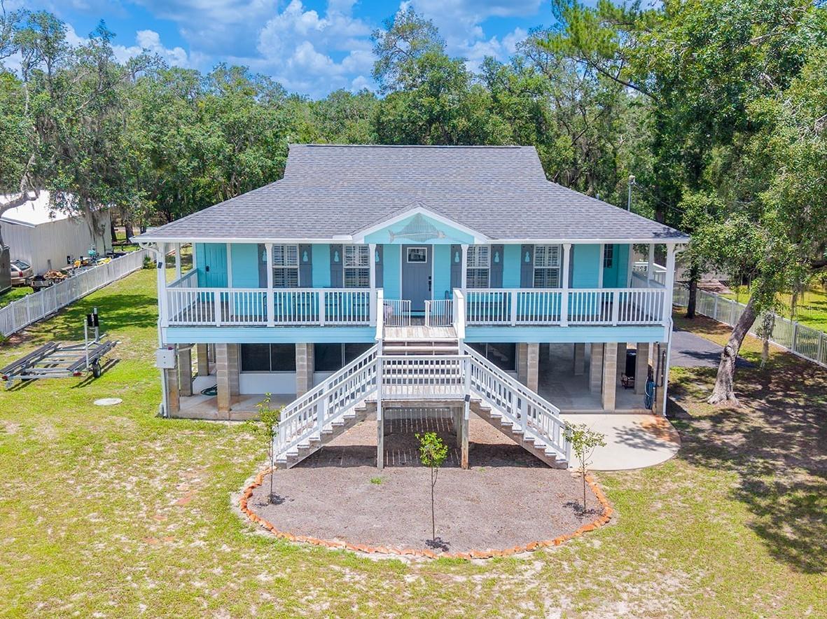 8213 RIVERVIEW RD