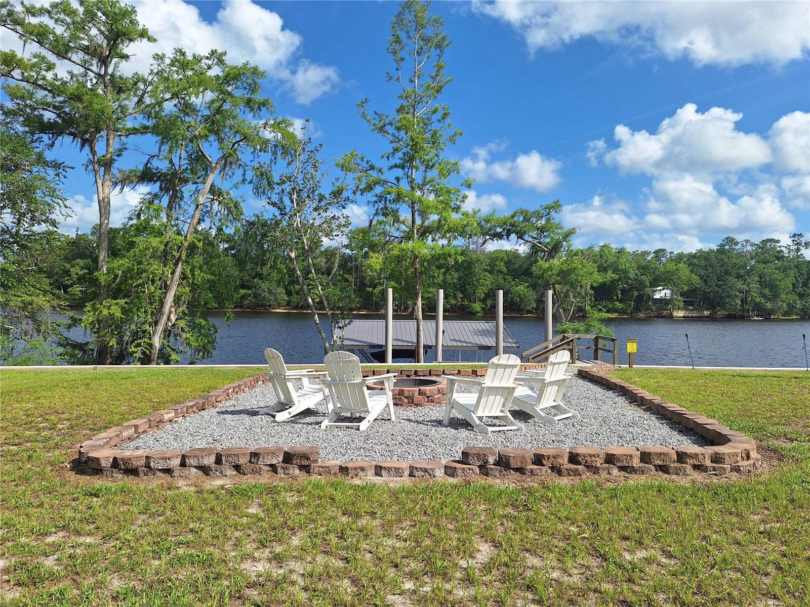 8213 Riverview Rd Property Photo 44