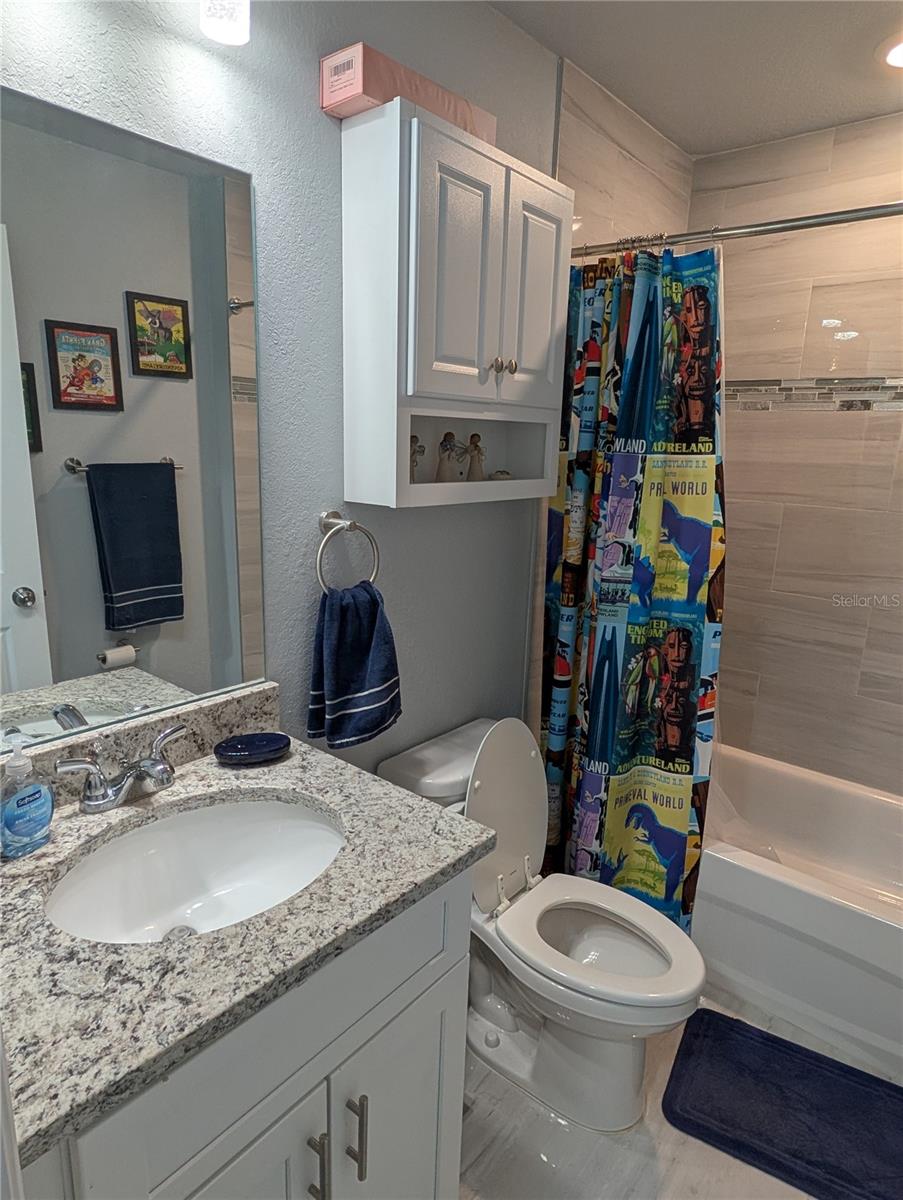 5832 Nw 63rd Pl Property Photo 15