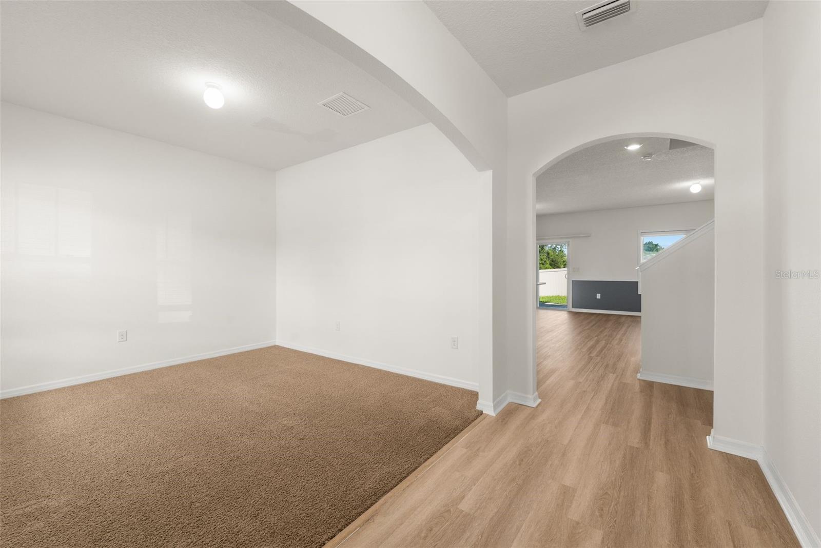 8008 Sw 62nd Ct Property Photo 6