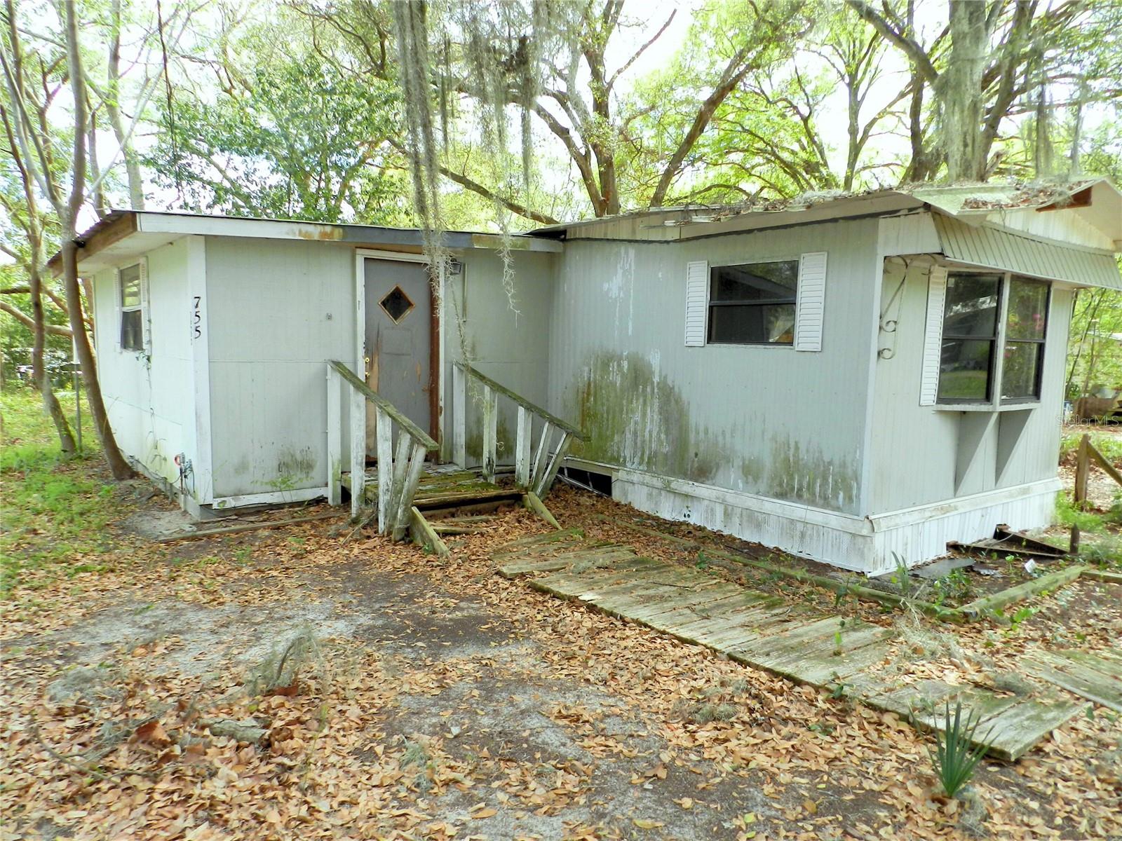 755 Sw Jasmine Ave Property Photo 6